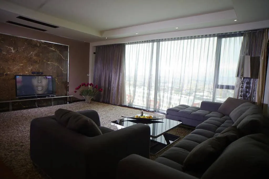 Hotel Emirates Sofia 5*,