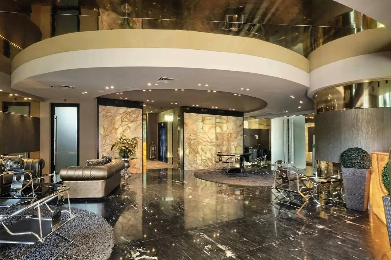 Hotel Emirates מלון דירות סופיה
